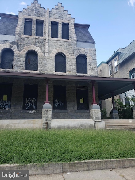 2217 W Tioga St, Philadelphia, PA 19140