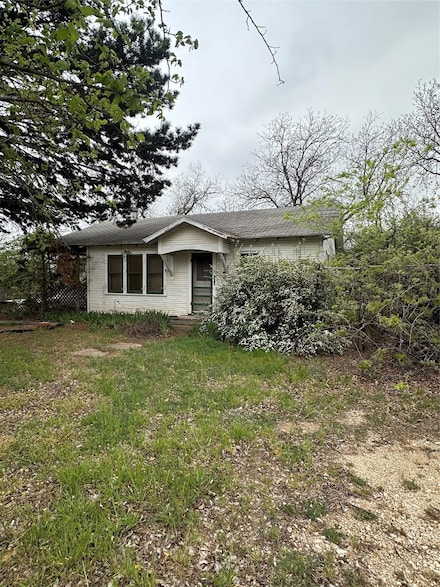 214 Cherry St, Clyde, TX 79510