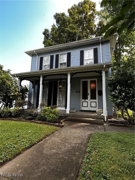 806 Main St, Belpre, OH 45714