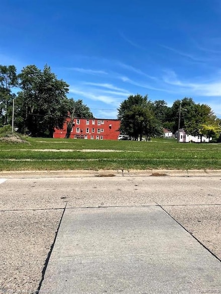505 Auburn Ave, Pontiac, MI 48342