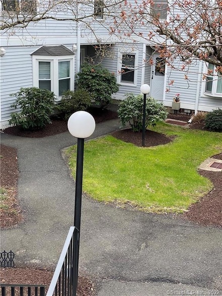 55 Mill Plain Rd Unit 30-16, Danbury, CT 06811