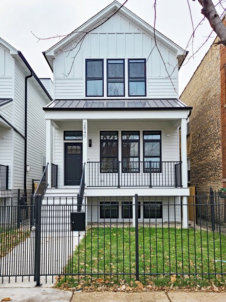 2840 N Talman Ave, Chicago, IL 60618