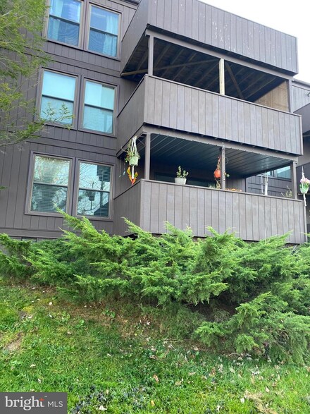 274 12A The Hill, Basye, VA 22810
