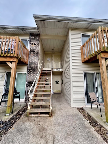 2400 Light Rd Unit 212, Oswego, IL 60543
