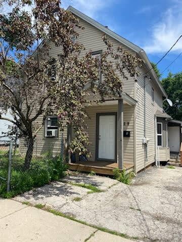 229 S Park Ave, Waukegan, IL 60085