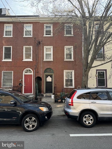 923 E Moyamensing Ave, Philadelphia, PA 19147