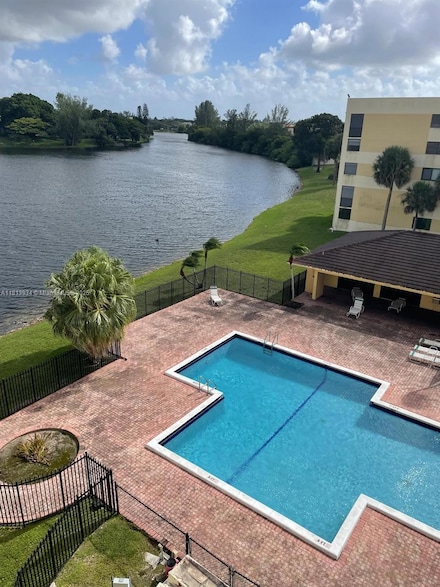 6575 W Oakland Park Blvd Unit 511, Lauderhill, FL 33313