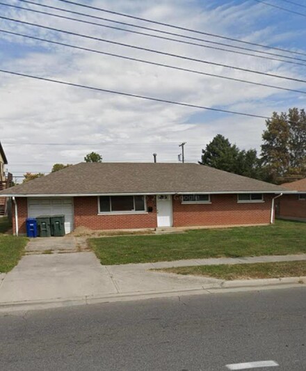 3434 Briggs Rd, Columbus, OH 43204