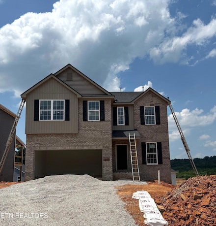 205 Clover Meadows Ln, Maryville, TN 37801
