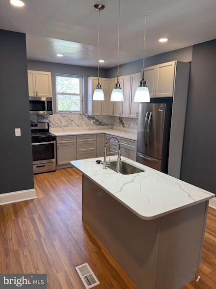 2803 The Alameda, Baltimore, MD 21218