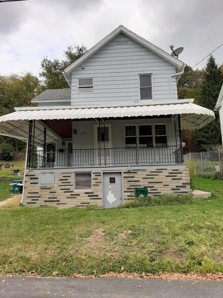 305 Spring St, Archbald, PA 18403