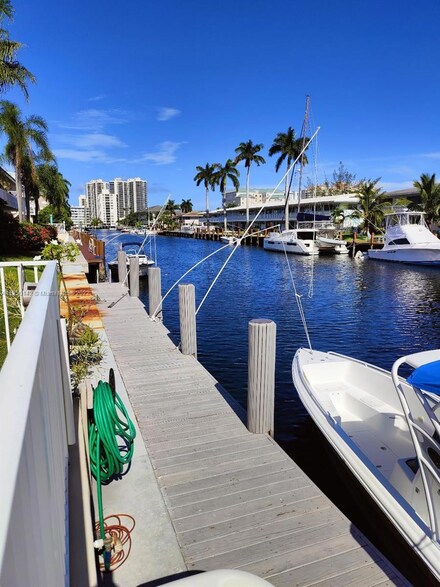 2808 NE 33rd Ct Unit 109, Fort Lauderdale, FL 33306