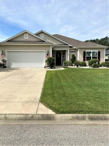 227 Belclare Way, Longs, SC 29568