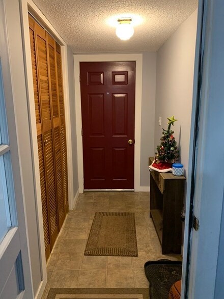 108 Millers Falls Rd, Turners Falls, MA 01376