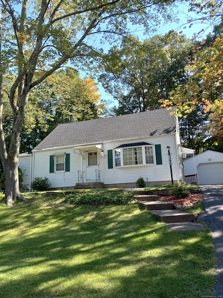 346 Lewis Rd, New Britain, CT 06053