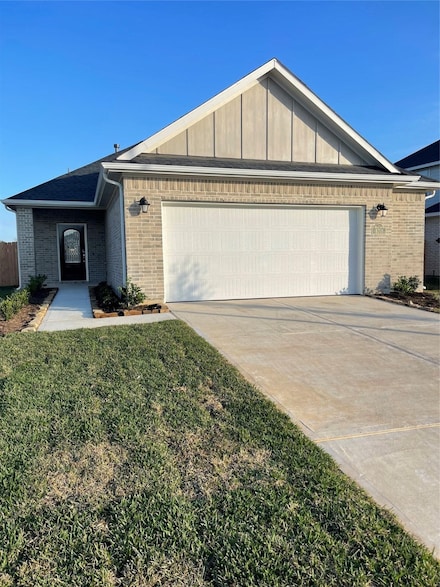 8011 Grandstand Pkwy, Fulshear, TX 77441