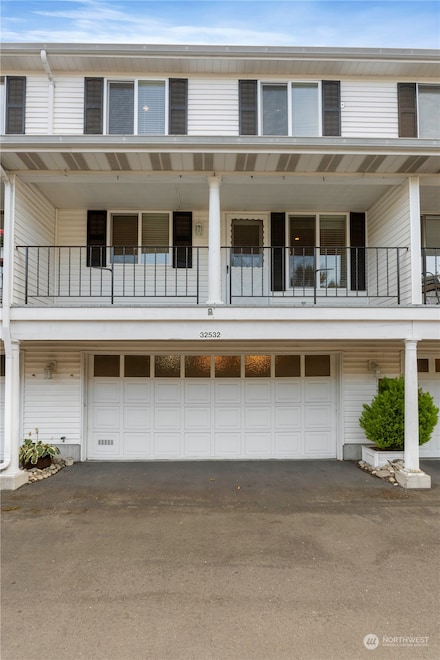 32532 3rd Place S Unit 21D, Federal Way, WA 98003