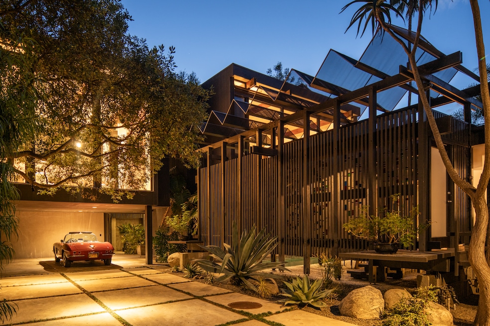 Rocker Rob Zombie sold his two-home compound in Los Angeles for $8.9 million. (Gavin Cater Photography)