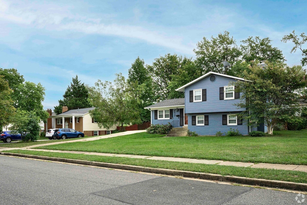 Lower mortgage rates could open new opportunities for buyers and owners, lenders say. Above, homes in Springfield, Virginia's Springtown neighborhood. (Anna Cheng/CoStar)