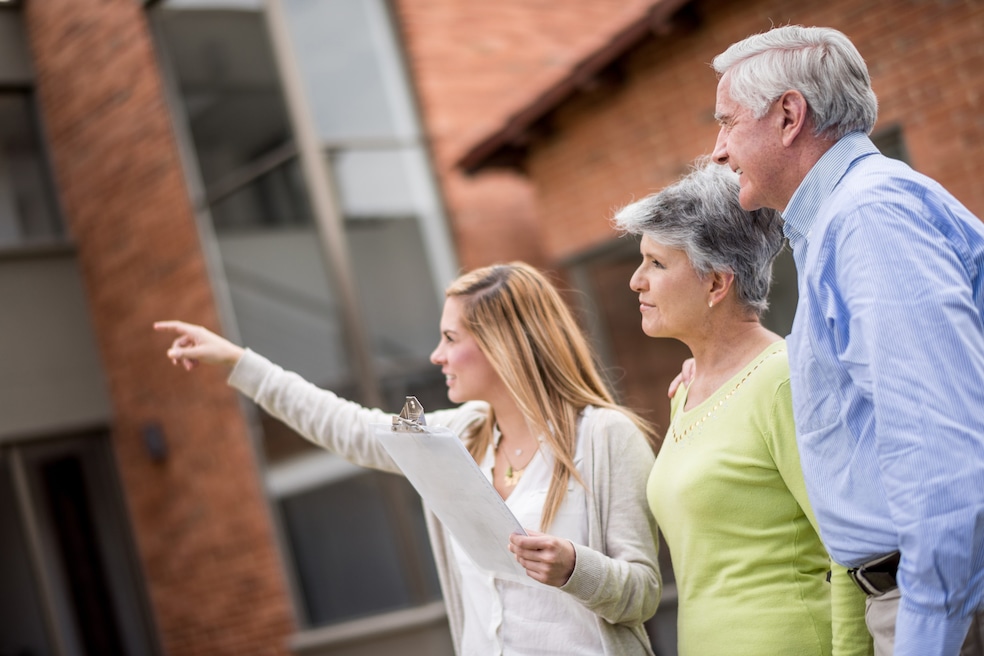 Let a buyer's agent lead you to the right home. (Getty Images)