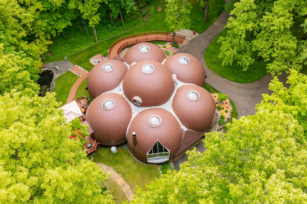 The home is made of cement and foam with a metal exterior. (Matthew Truman Photography)