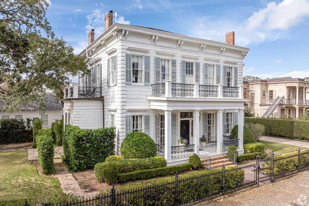 This Italianate home is in New Orleans. (Andrew Williams/CoStar)