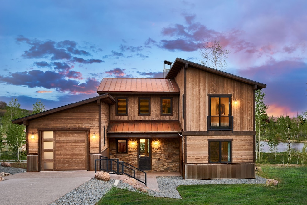 The two-story cabin outside Montrose, Colorado, is part of a private country club. (David Patterson Photography)