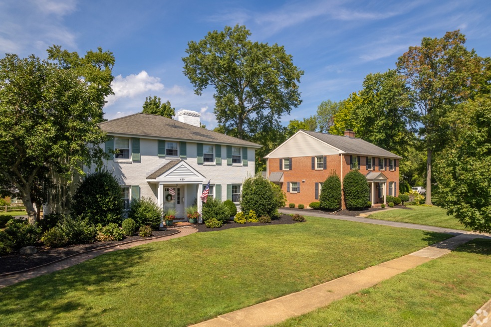 First-time home buyer applications surged 6%. (Conner Baker/CoStar)