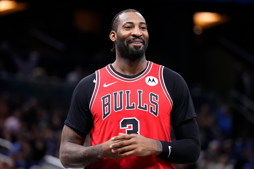 Andre Drummond, who now plays for the Philadelphia 76ers, is part of a trio of NBAers behind a new commercial real estate endeavor. (Getty Images)