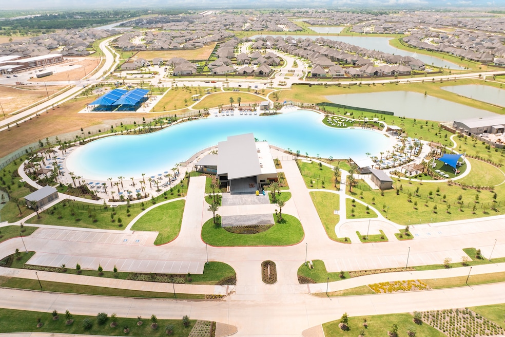 This aerial shot shows the Sol Club at Sunterra, in Katy, Texas, near Houston. The Houston region is home to the largest market of master-planned communities in the country, according to RCLCO. (Sunterra) 
