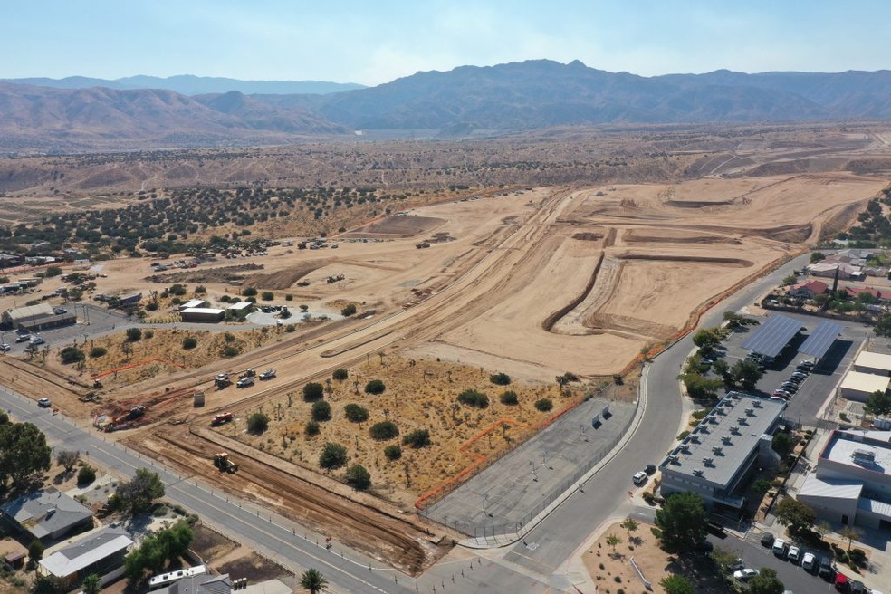 The master developer has prepared the site of Silverwood in Hesperia, California, for homebuilders. (DMB Development) 