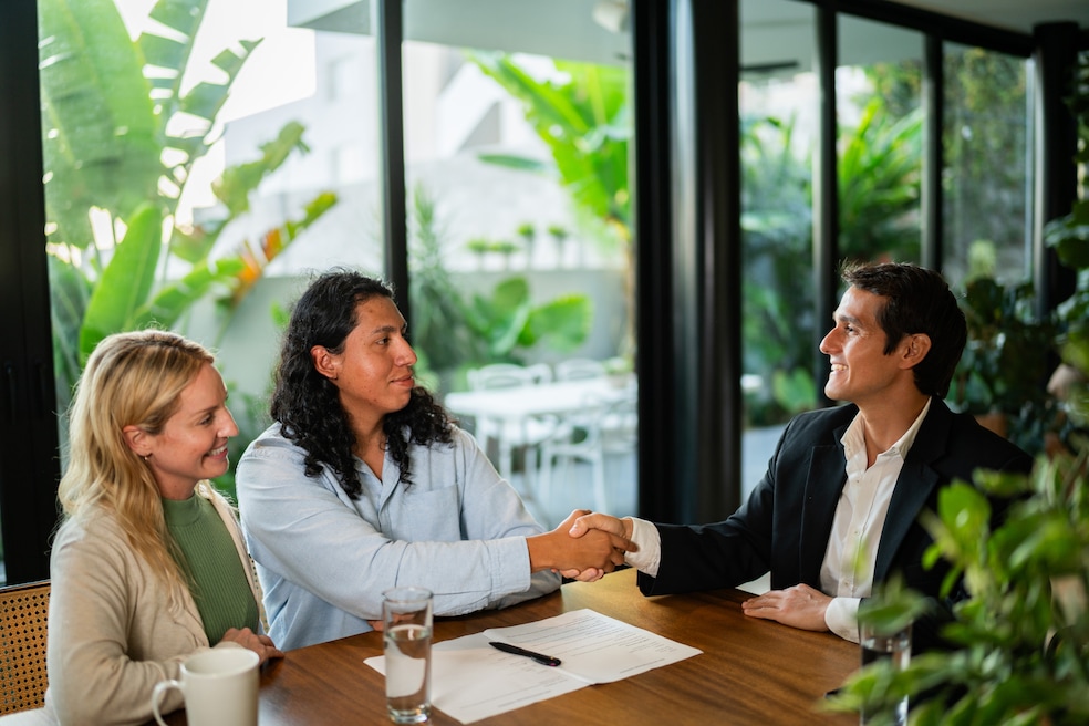 Understanding the terms in a buyer's agreement helps lead to a successful closing. (Getty Images)