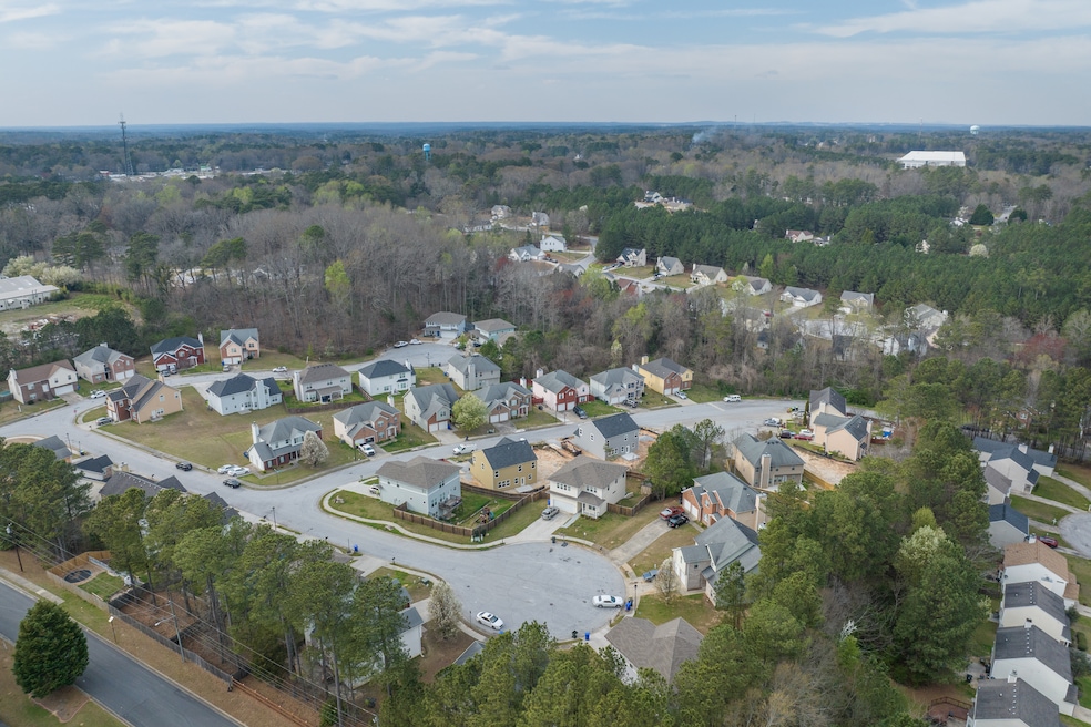 Home price growth in the U.S. has slowed for the sixth-straight month. (Kristinah Archer/CoStar)