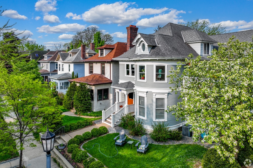 The median home price in Minneapolis broke $400,000 for the first time in June. (Jeff Karels/CoStar)