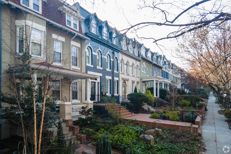 Data shows not much has changed in the capital housing market, but real estate agents say there's more to the story. (Naleli Murry/CoStar)