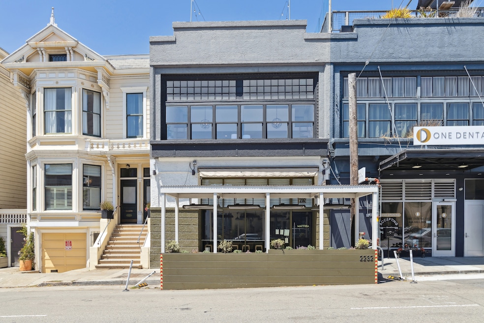 Charles Phan's home (at center) was tucked above his ground-floor Vietnamese restaurant in the Lower Pacific Heights neighborhood. (Open Homes Photography)
