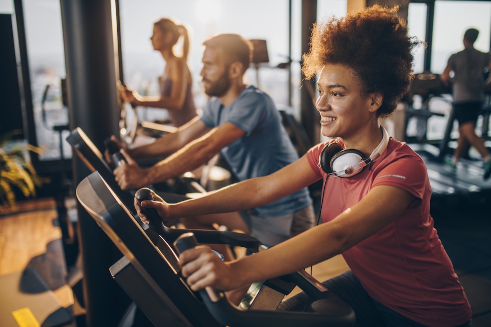 An on-site physical fitness center is a common amenity offered by a condo community. (iStock)