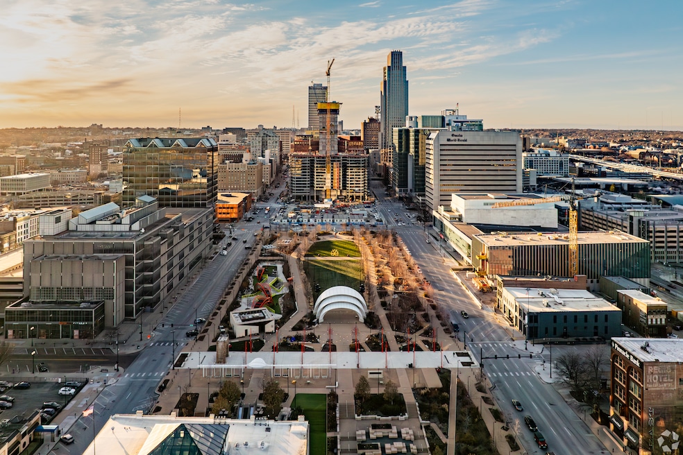 Omaha, Nebraska, has seen its population grow in recent years. Here's how someone moving to the area can fit in. (CoStar)