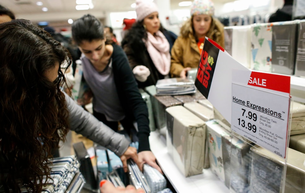People shop at the J.C. Penney store at Newport Mall in Jersey City, New Jersey. (Getty)