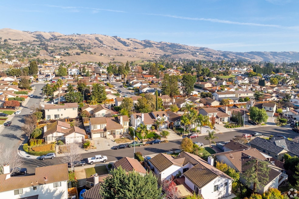 The Norwood neighborhood abuts the 115-acre golf course property on the south. (Pablo Abellana/Homes.com)