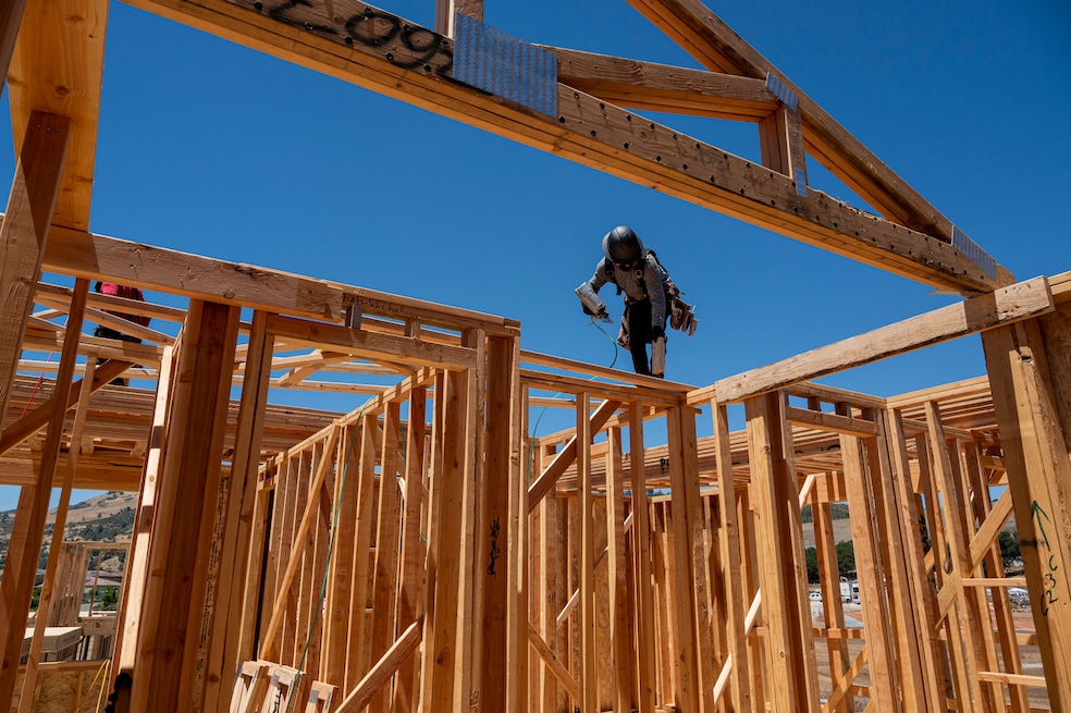 Homebuilders cite severe shortages of carpenters, masons and other trades, according to a new report. (Getty Images)