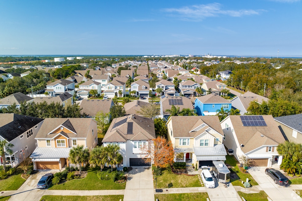 This aerial view shows homes in a Tampa, Florida, neighborhood. (David Hall/CoStar)