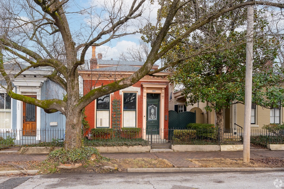 Shotgun-style houses in the Butchertown section of central Louisville. (William Brymer/Homes.com)