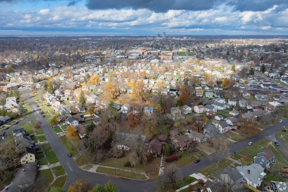 The November mortgage market is off to a strong start, according to the Mortgage Bankers Association. Above: Homes in Fort Wayne, Indiana. (Paul Vilela/CoStar)