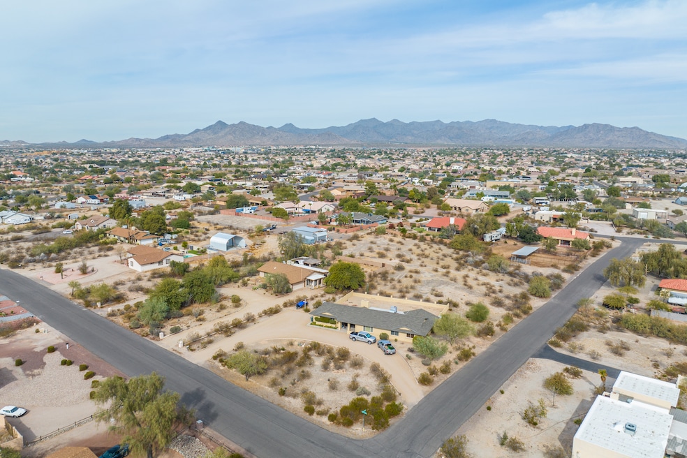 Stephen Shumate and his wife purchased a house in the western Phoenix suburb of Buckeye, pictured, by assuming the seller's mortgage. (John Williams/CoStar)