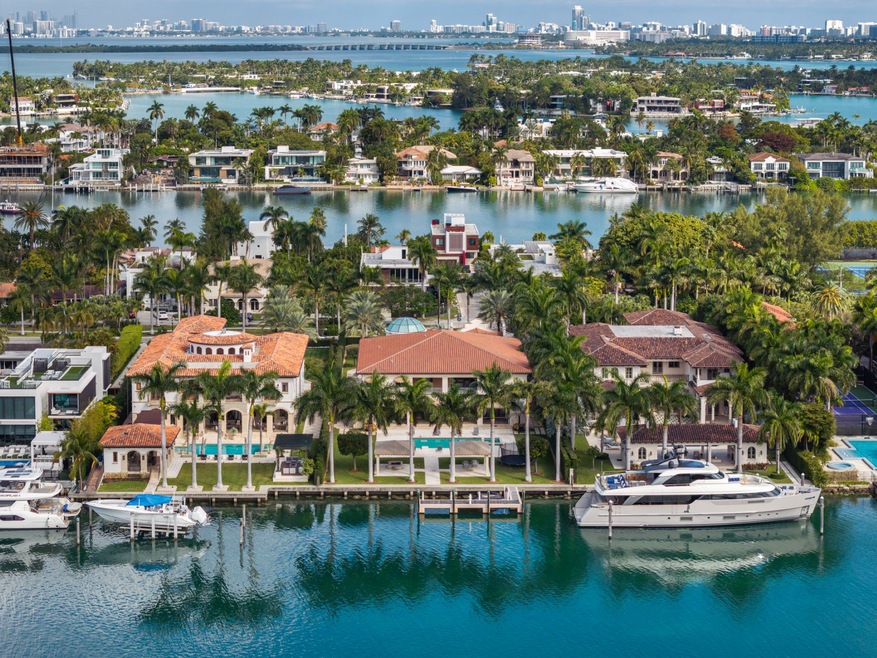 A Florida compound containing three mansions is for sale for $150 million. (Evan Joseph)