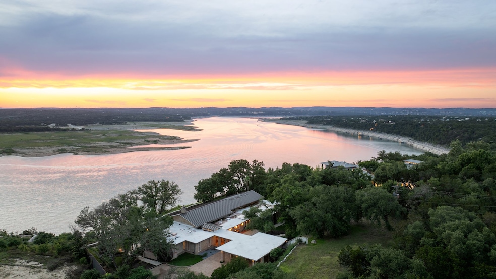 A lakefront property in Texas belonging to filmmaker Robert Rodriguez is on the market for $8.9 million. (JMP Real Estate Photography)