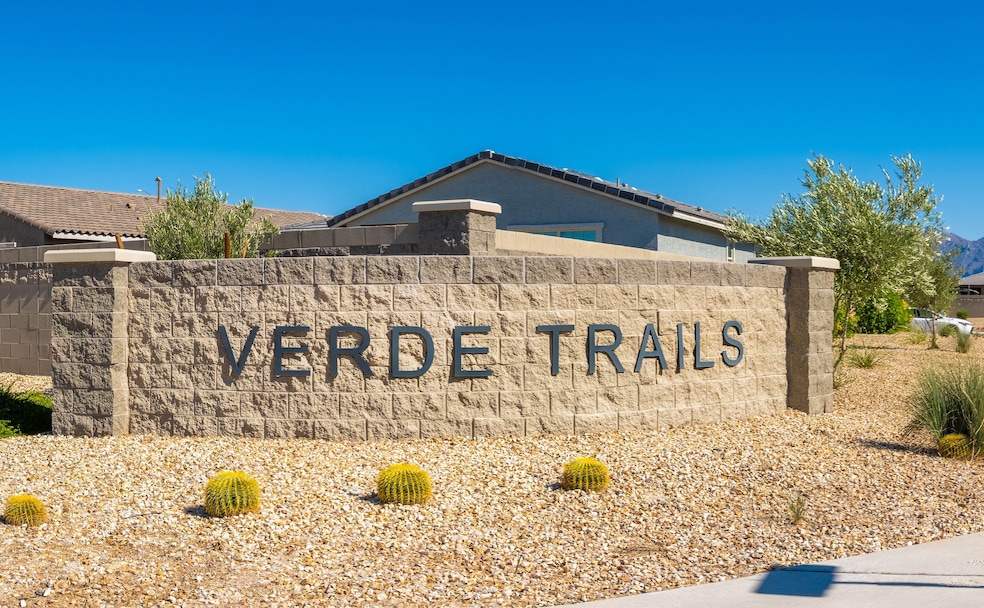 Clayton Properties Group, doing business as Oakwood Homes, purchased the final residential parcel within Harvard Investments' Verde Trails master-planned community. (Harvard Investments)