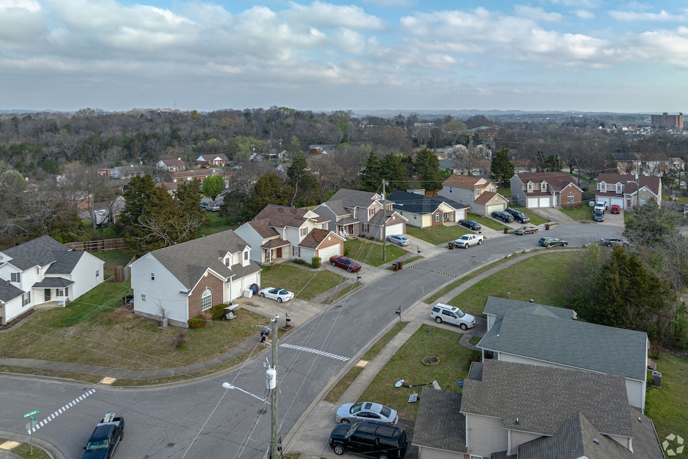 This is a view of the Neely's Bend neighborhood in Nashville, Tennessee. (Andrew Wilson/CoStar) 
