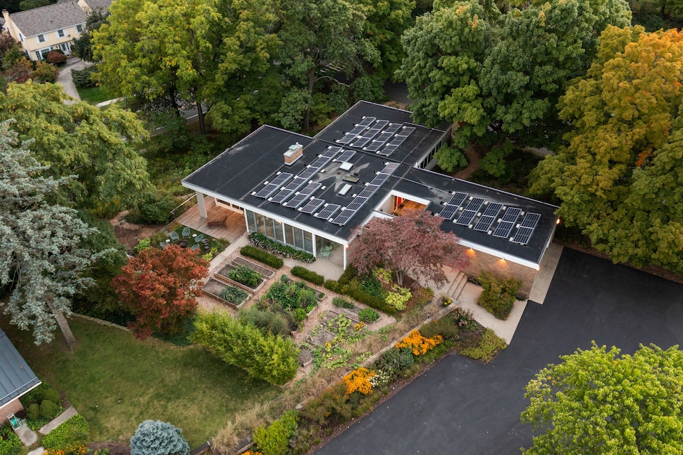 The Ann Arbor, Michigan, home has 15.6 kilowatts of solar panels on the roof. (Knightwing Media)